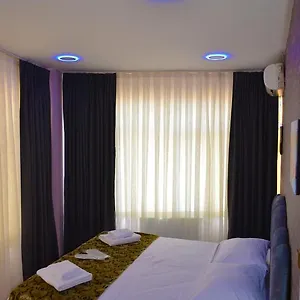 Rodion , Istambul Turquia
