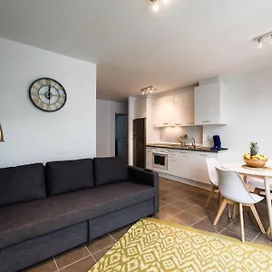 De Paris Apartment